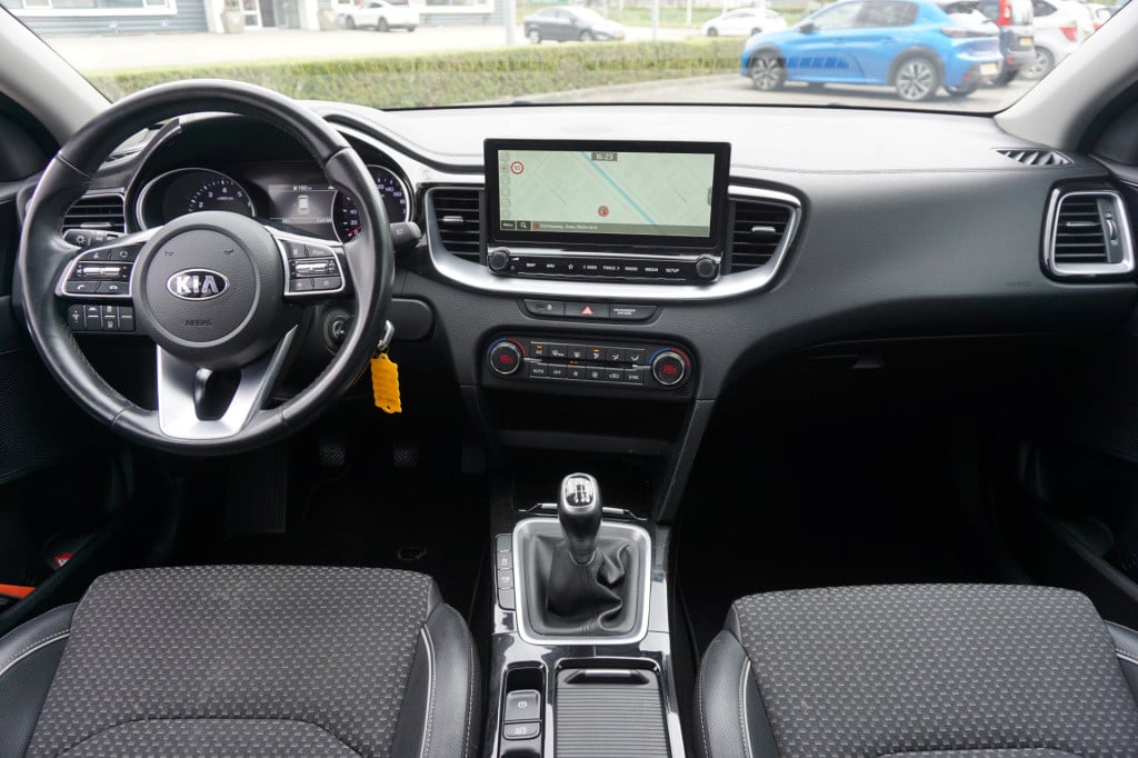 Kia Xceed 1.0 t-gdi dynamicline climate / navi / camera / cruise / lane ass