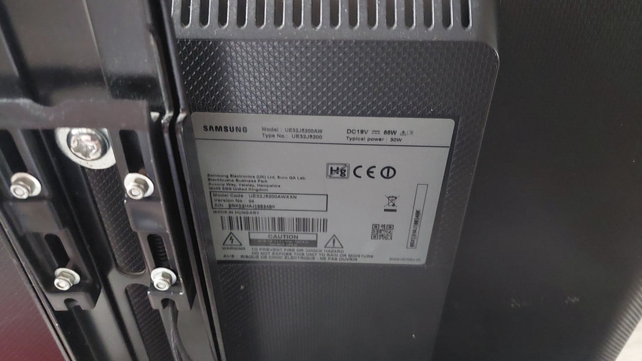 Samsung  32 inch tv