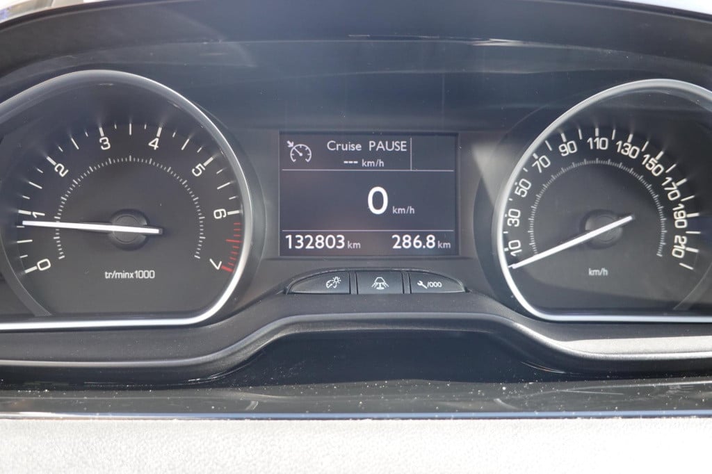 Peugeot 208 1.2 vti active