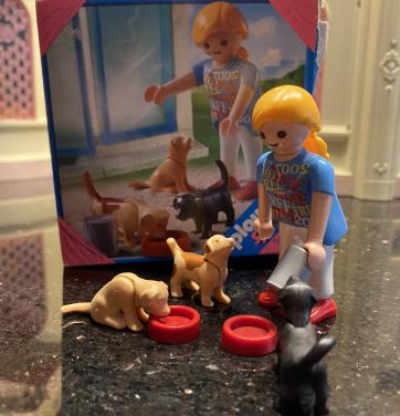 Playmobil special 4687 meisje met puppy’s