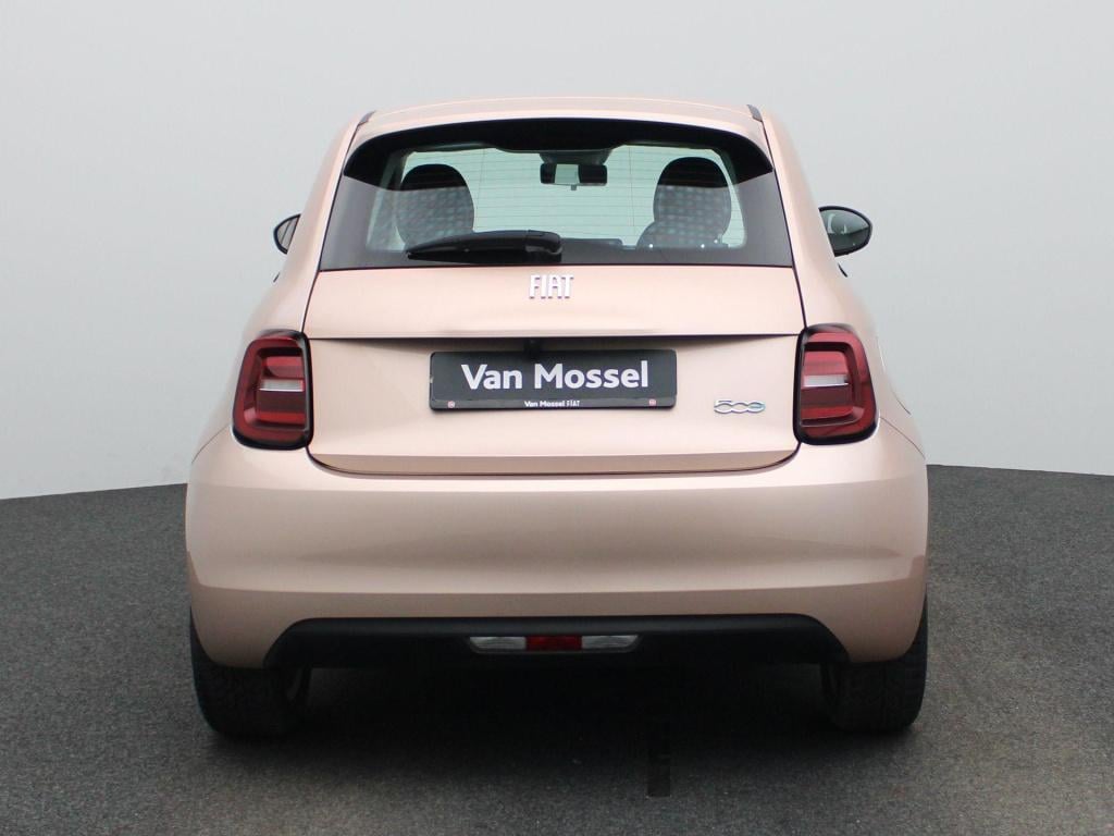 Fiat 500e icon 42 kwh | panoramadak | apple carplay / android auto | climat