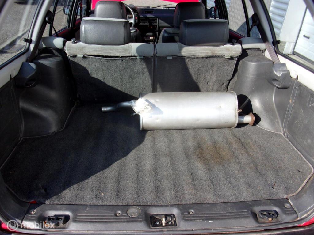 Mazda 323 1.6i estate 4wd