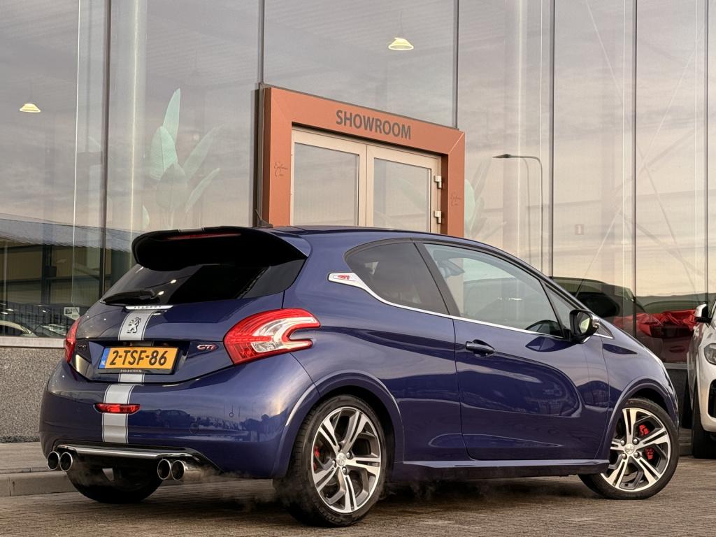 Peugeot 208 1.6 thp gti | klimaat | leder | sport uitlaat | pioneer dab | a