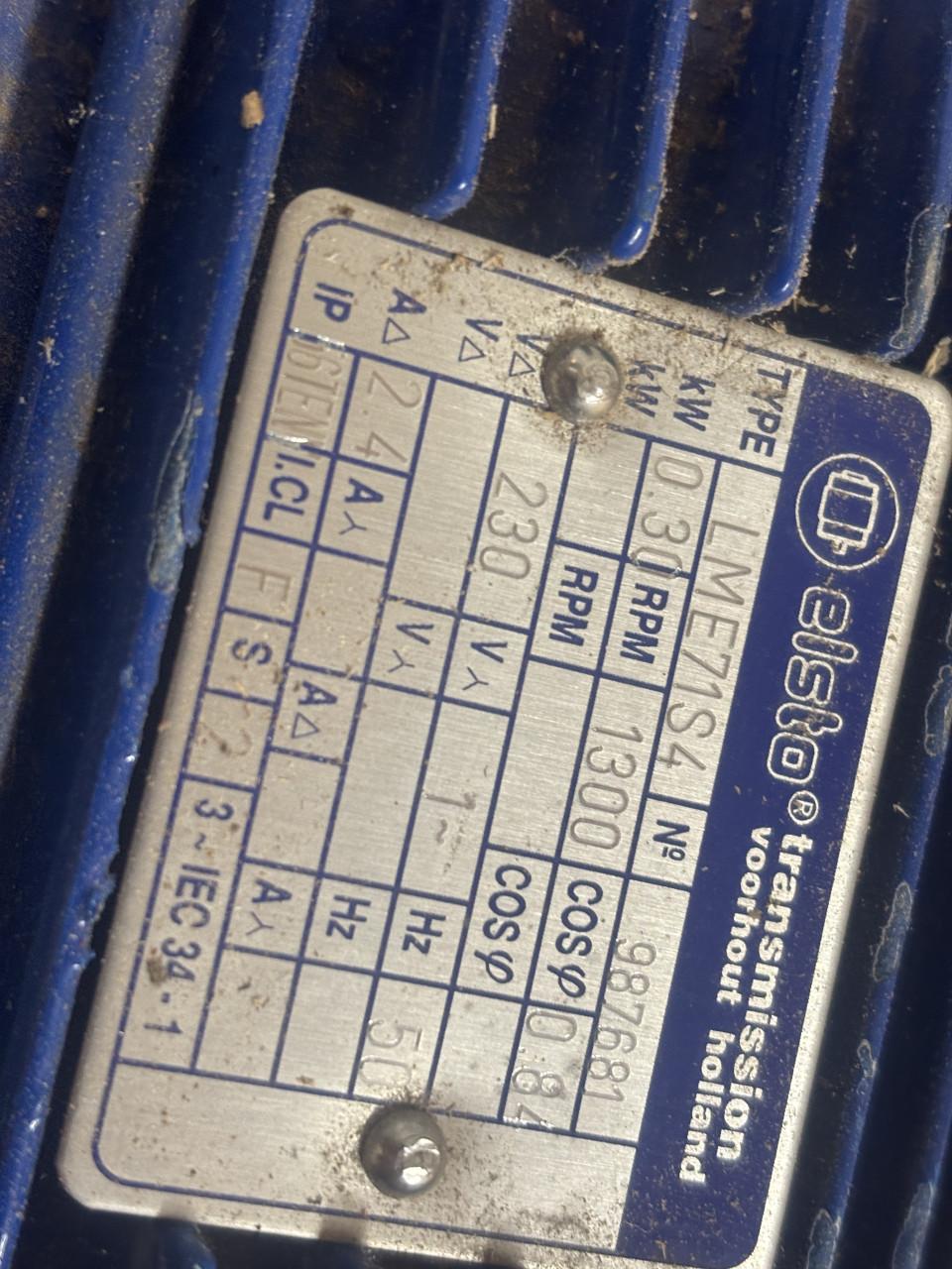 Elektrische takel/lier met vertraging en bedieningspaneel
