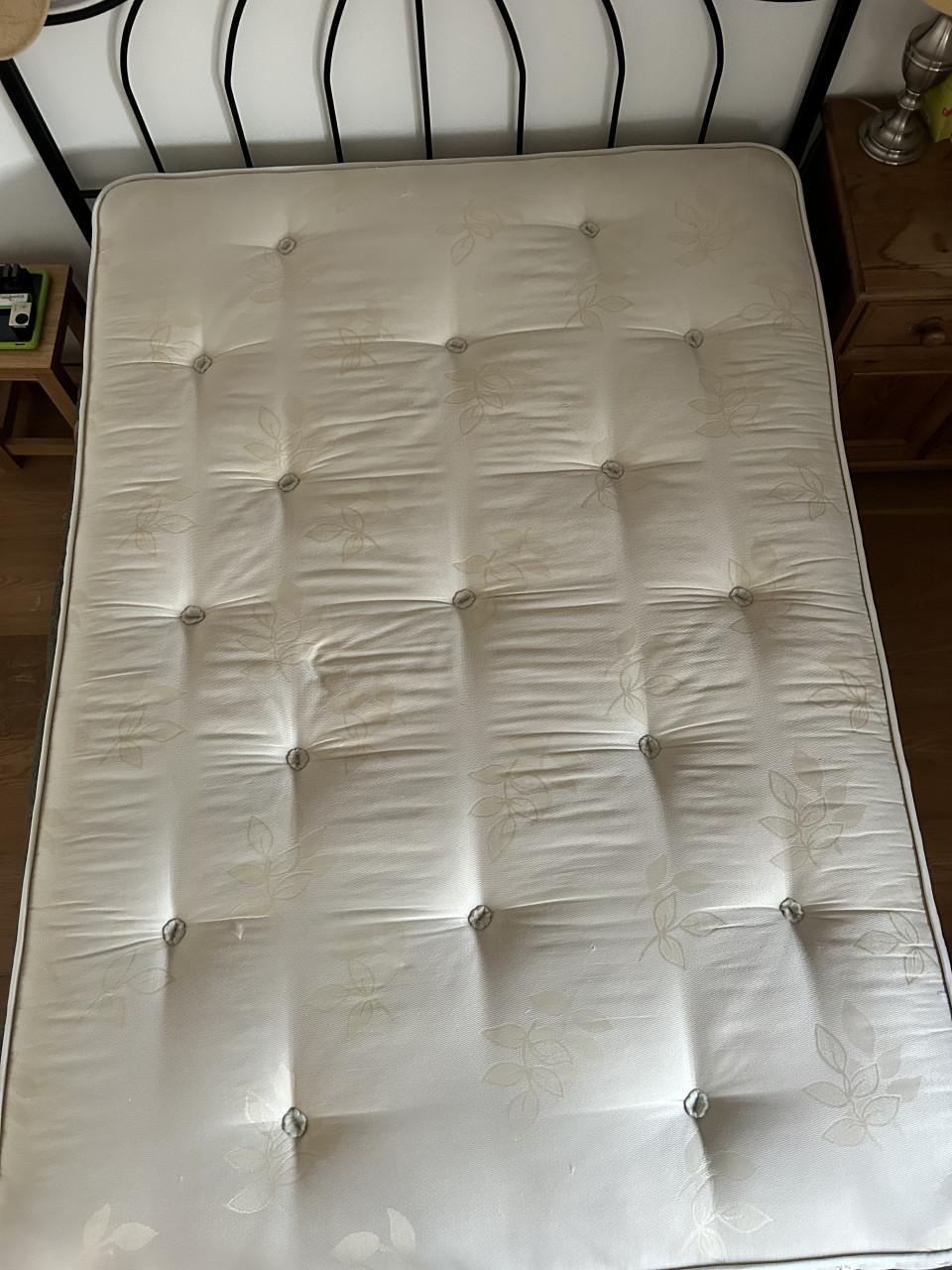 Te koop zgan Engels 1e kwaliteit matras