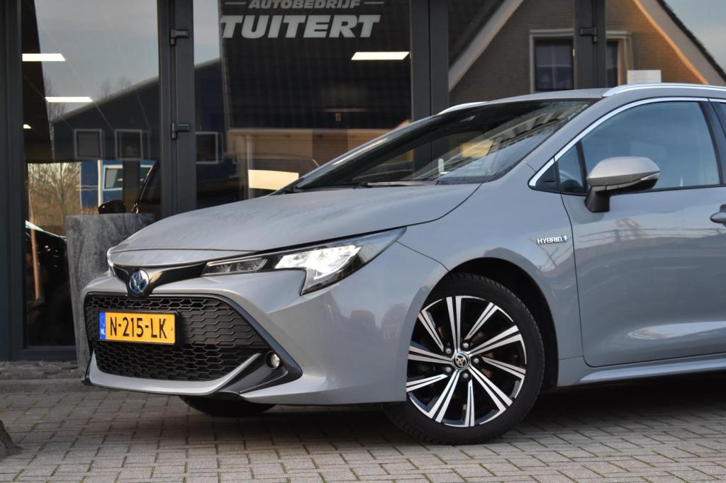 Toyota Corolla Touring Sports 1.8 hybrid dynamic | camera | stoelverwarming