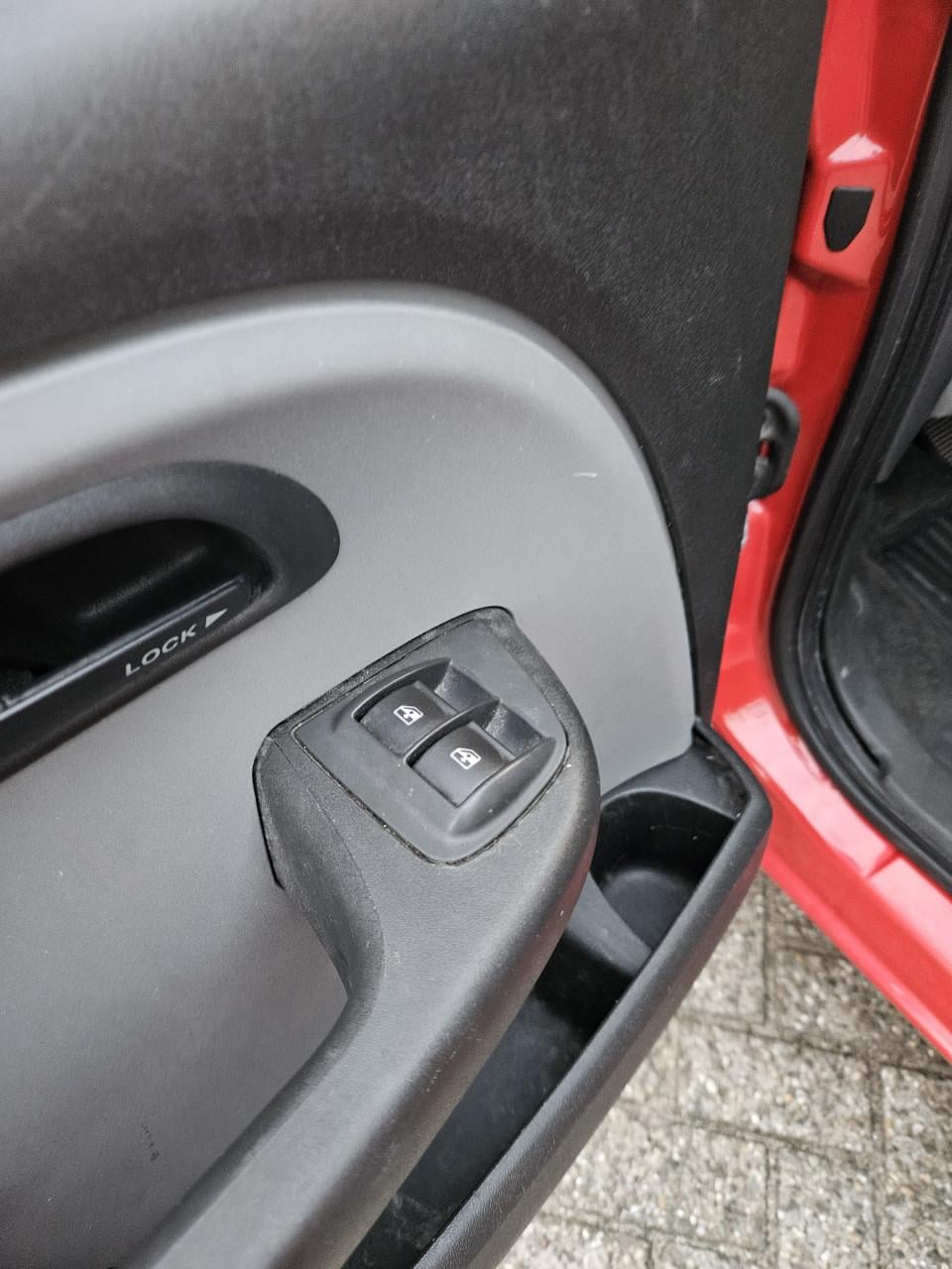 Te koop fiat doblo maxi cargo 1.6 Benzine