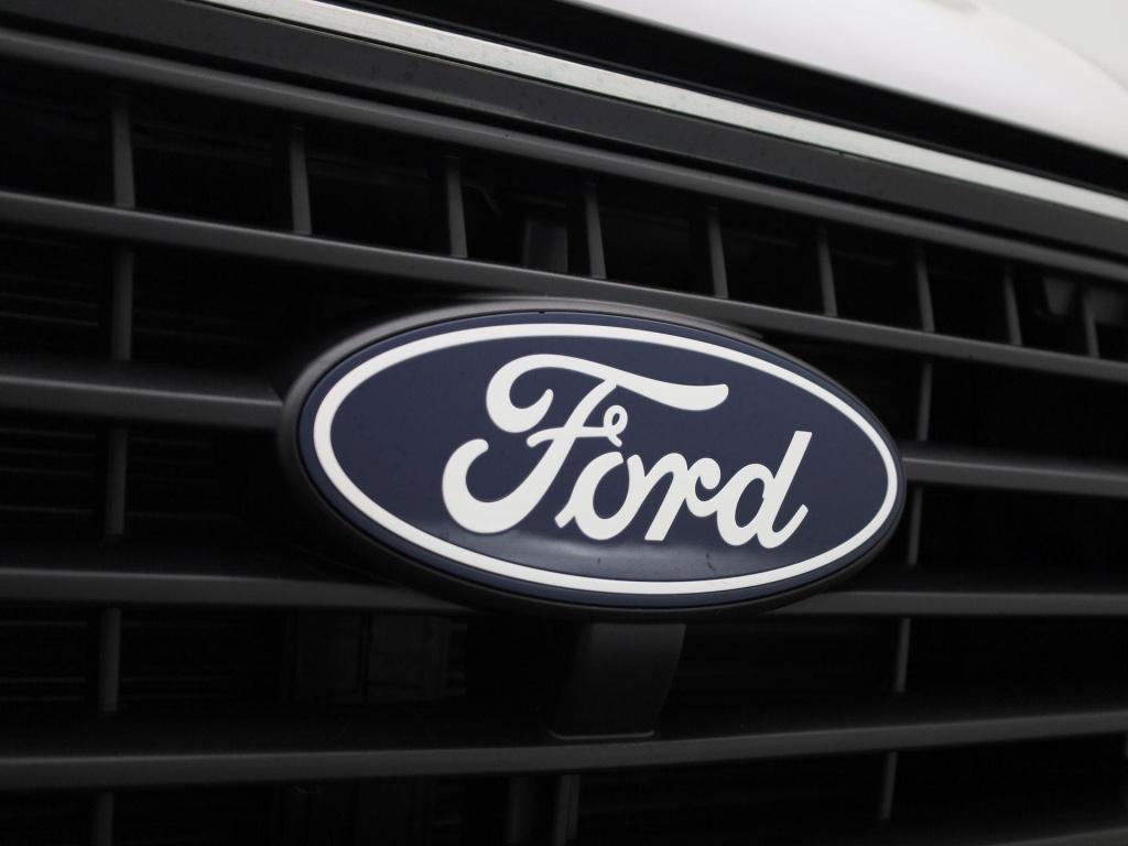 Ford Transit Custom 340 2.5 phev l2h1 limited aut. | 9-persoons! | incl btw