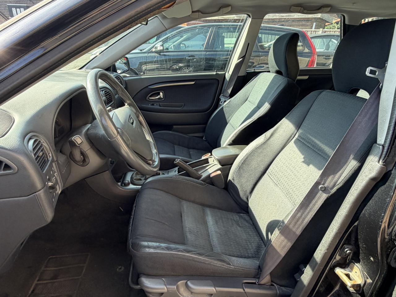 Volvo v40 1.6 2003 airco apk