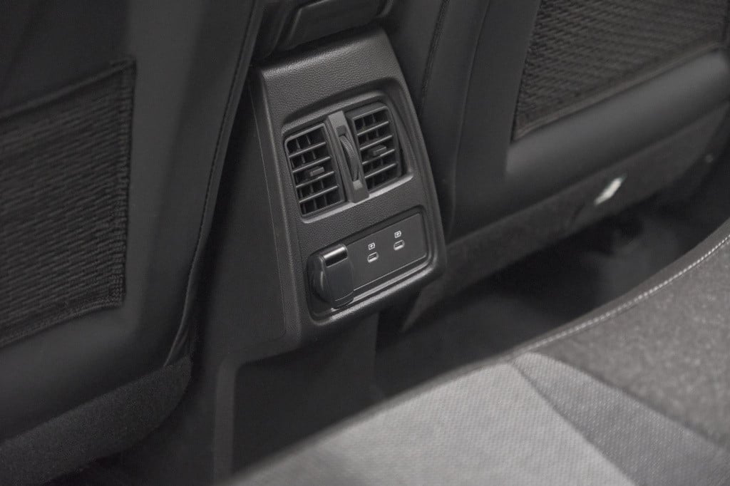 Renault Captur mild hybrid 160 edc techno | camera | navigatie | apple carp