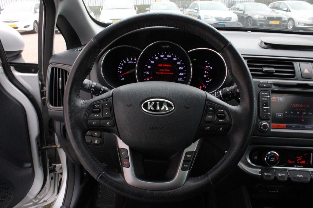 Kia Rio leder interieur / open dak 1.4 cvvt super pack