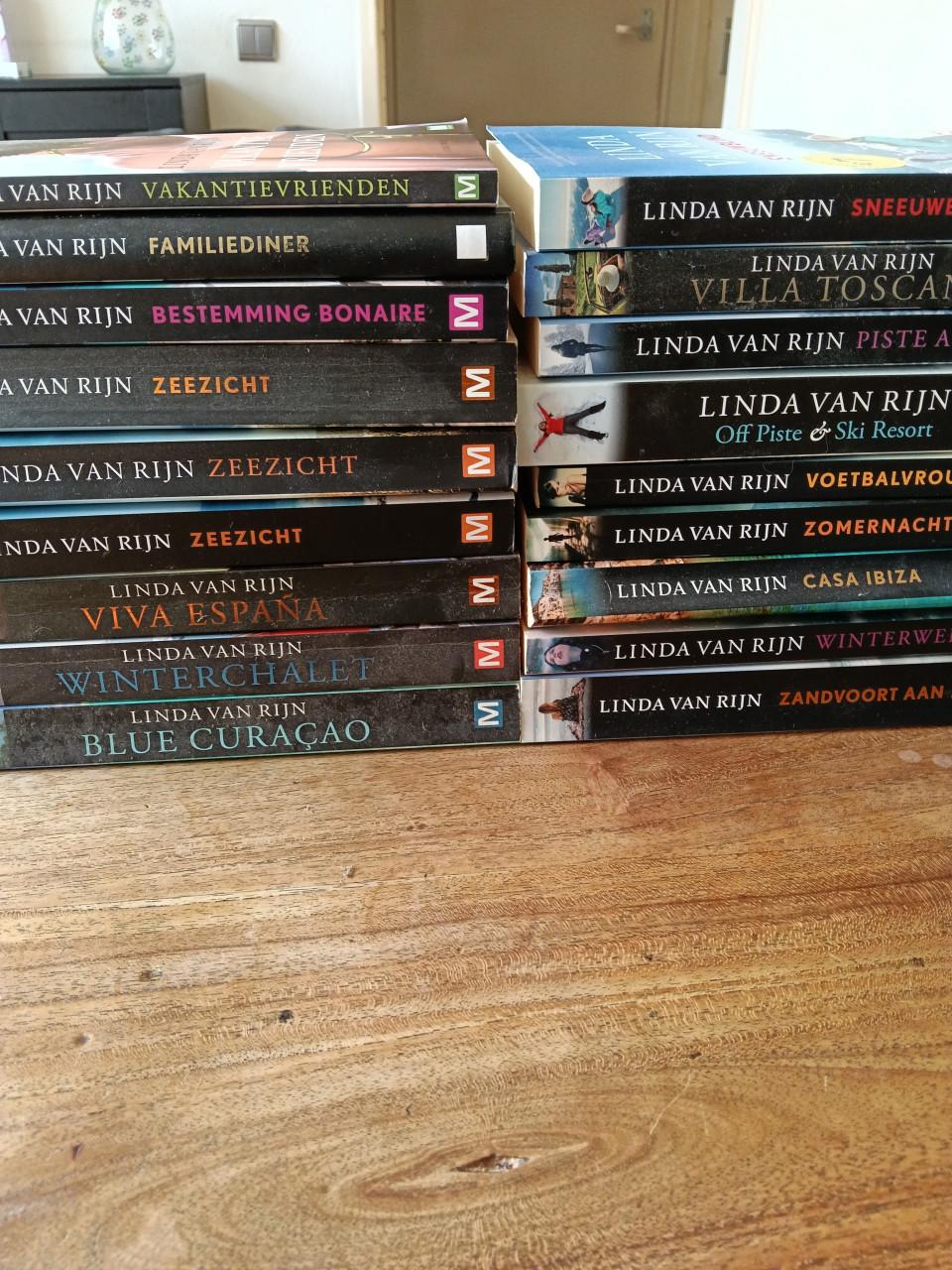 18 boeken van Linda van Rijn