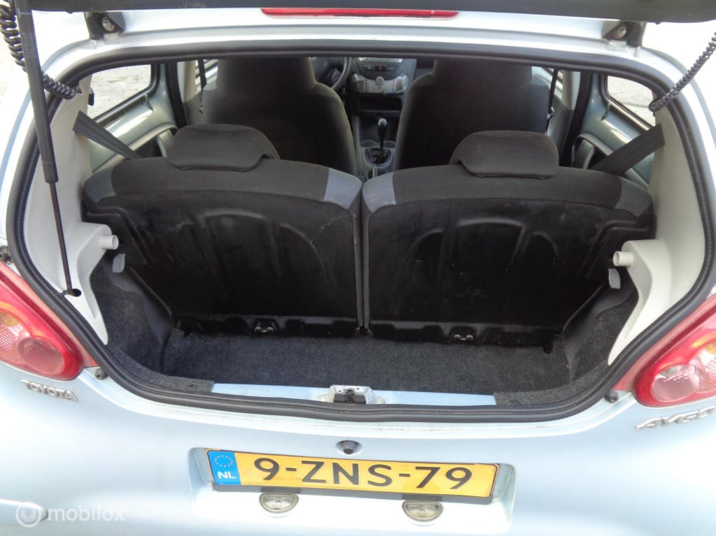 Toyota Aygo 1.0-12v + stuurbekr.lm velgen nieuwe apk mee neemprijs