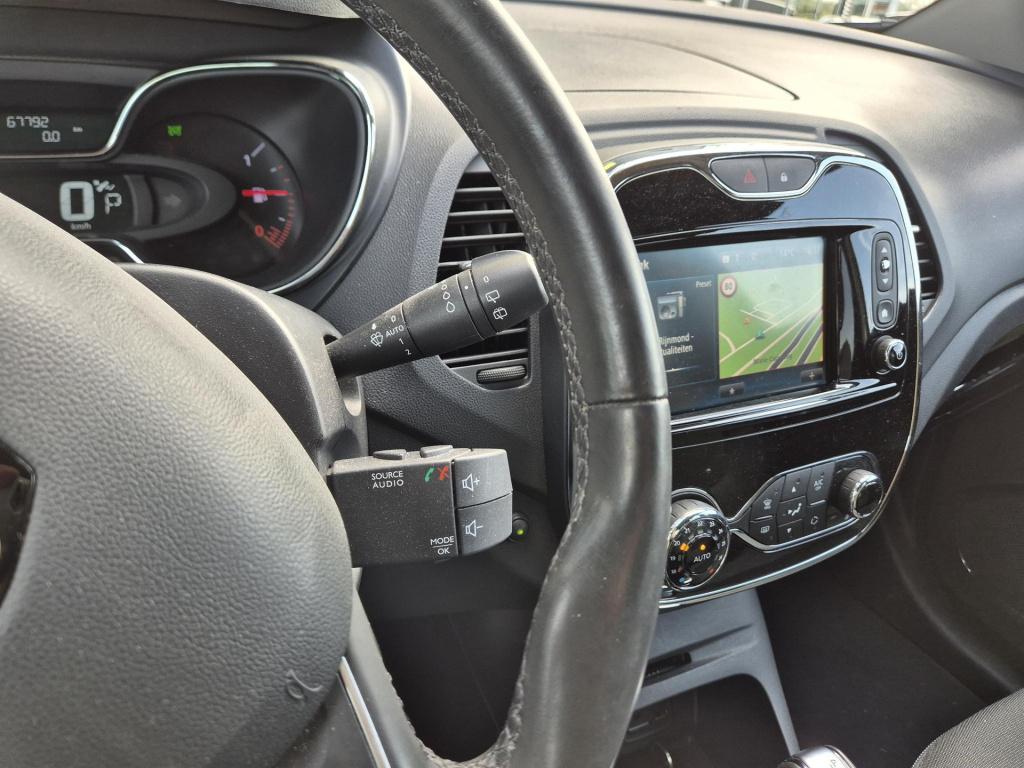 Renault Captur tce 120 edc automaat dynamique all season banden, camera, tr