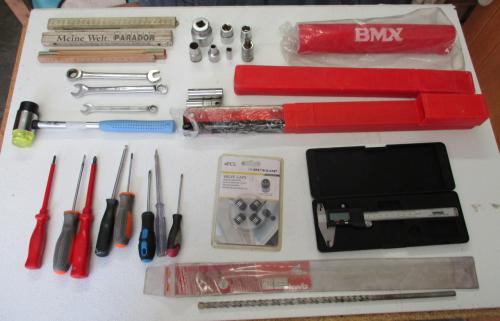 Div gereedschapen,,        (Garage opruiming)