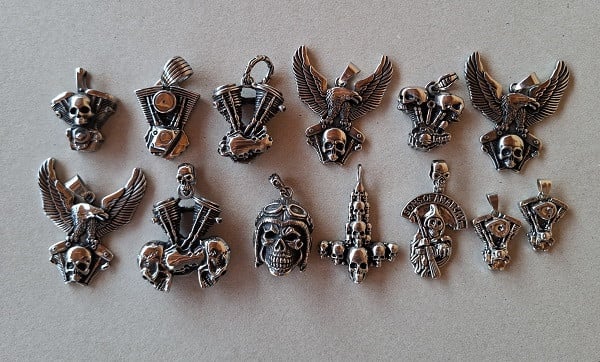 33 Biker Hangers   NIEUW