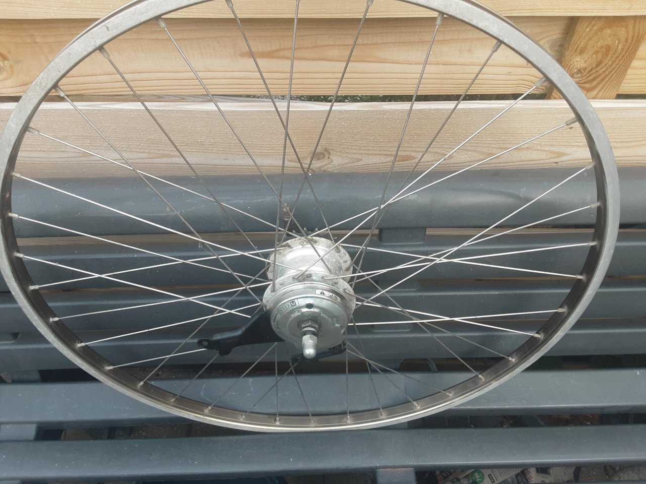 28 inch nexus achterwiel, 7 speed, rollerbrake rem ( +shifter  )