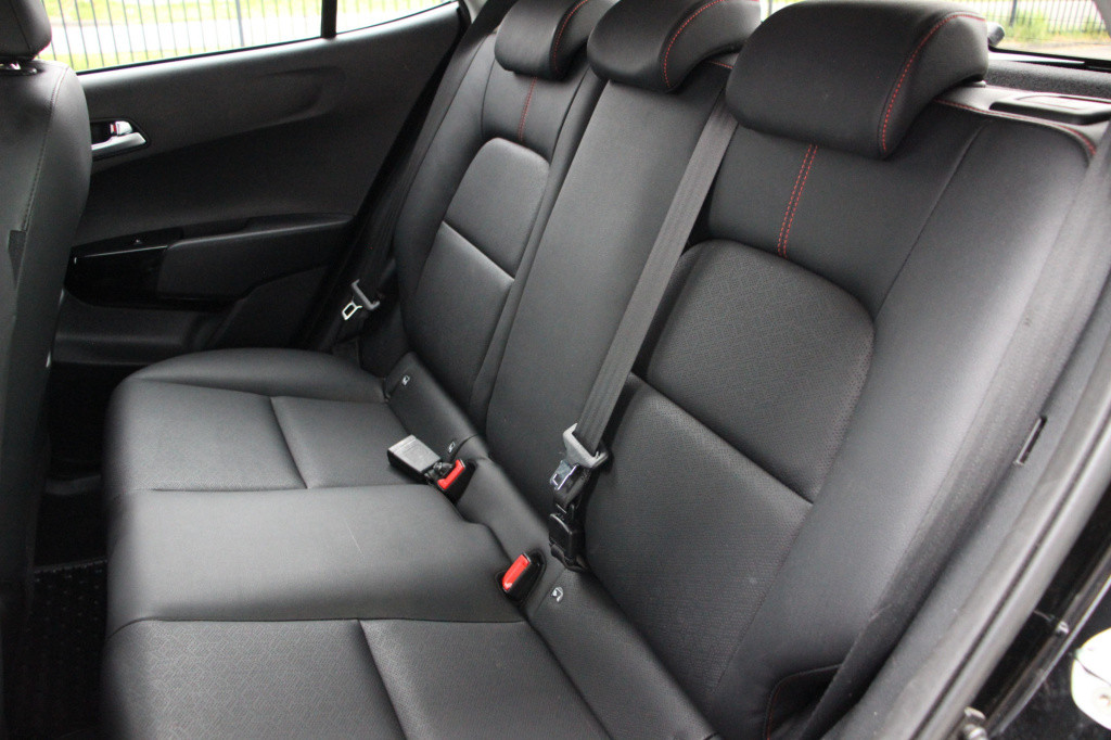 Kia Picanto 1.0 t-gdi gt-line | schuif/kanteldak | leder | applecarplay | b