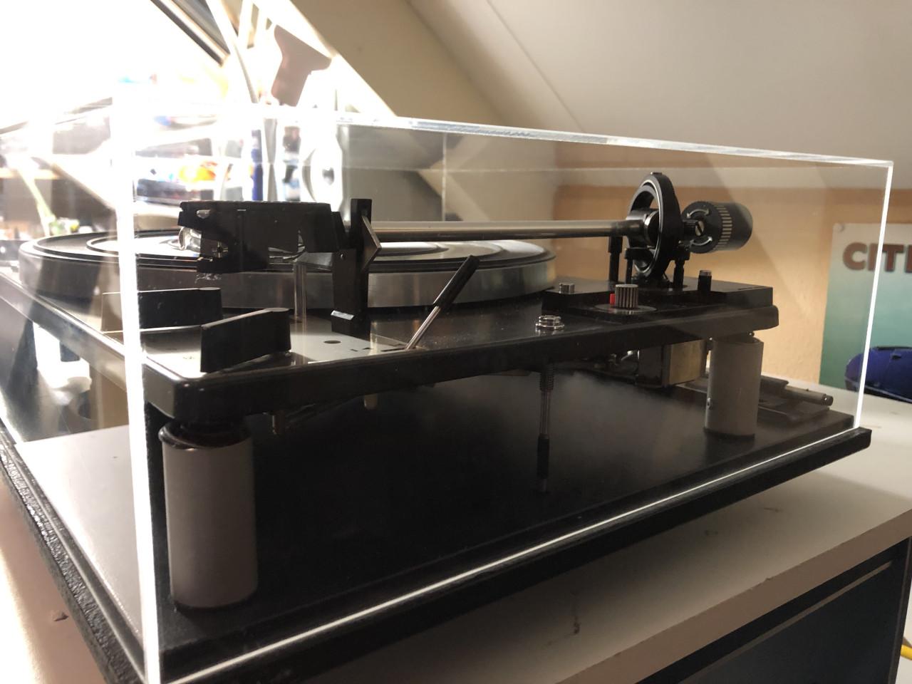 Dual CS 1219 platenspeler.