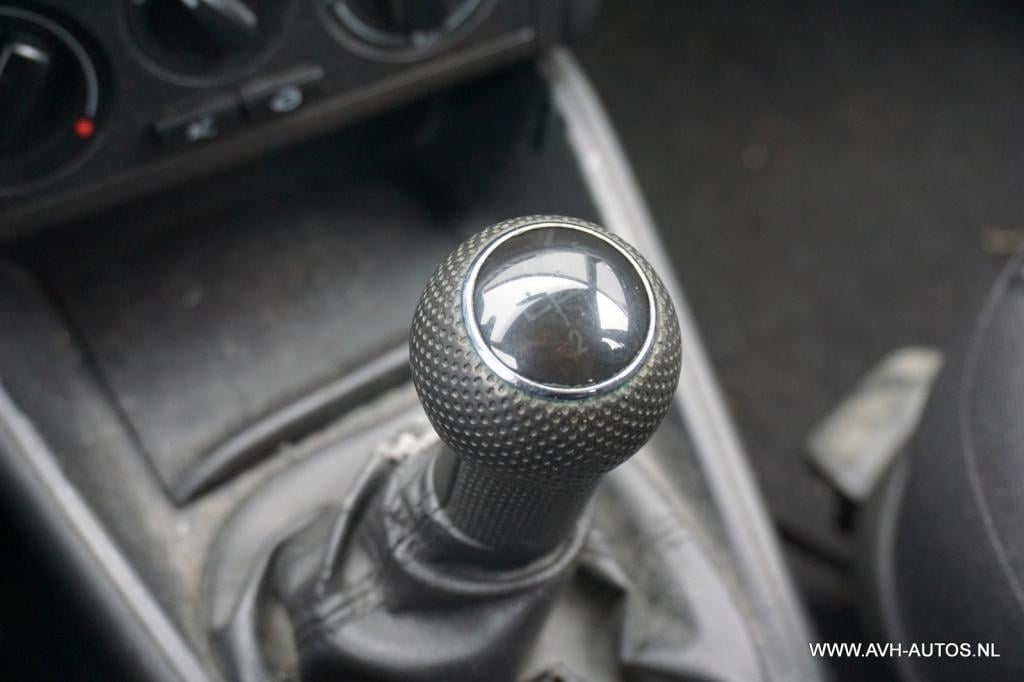 Volkswagen Golf variant 1.6-16v turijn