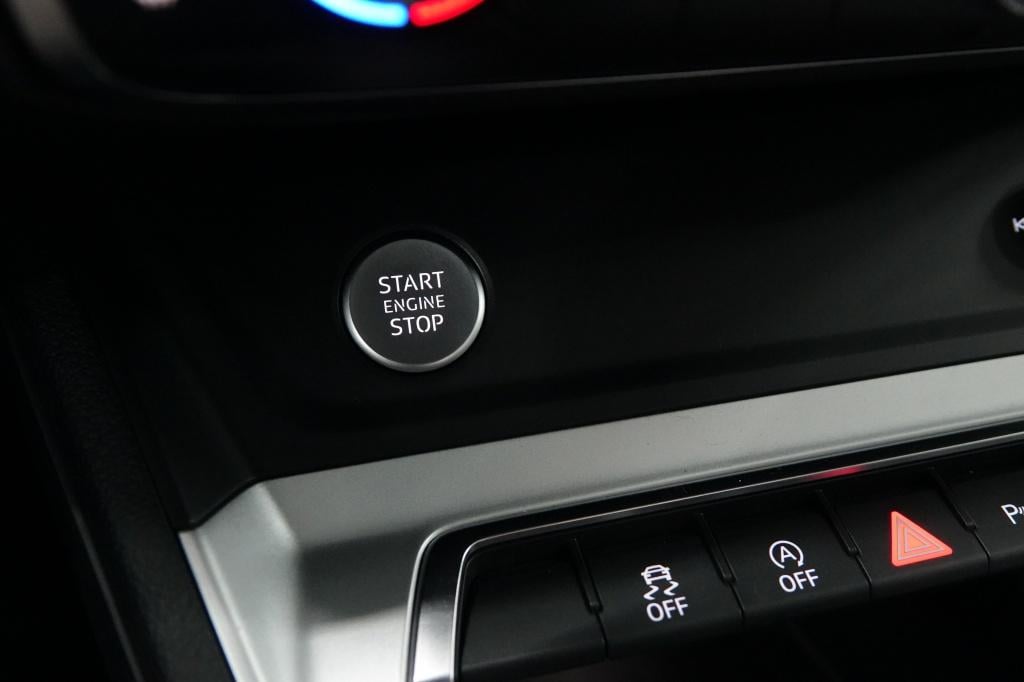Audi Q3 35 tfsi | keyless | led | 21" | camera |