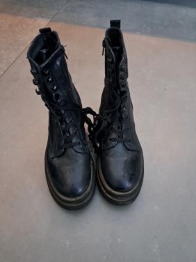 Esprit boots maat 39