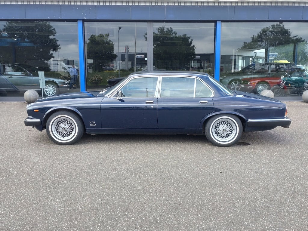 Jaguar Xj 12 serie iii