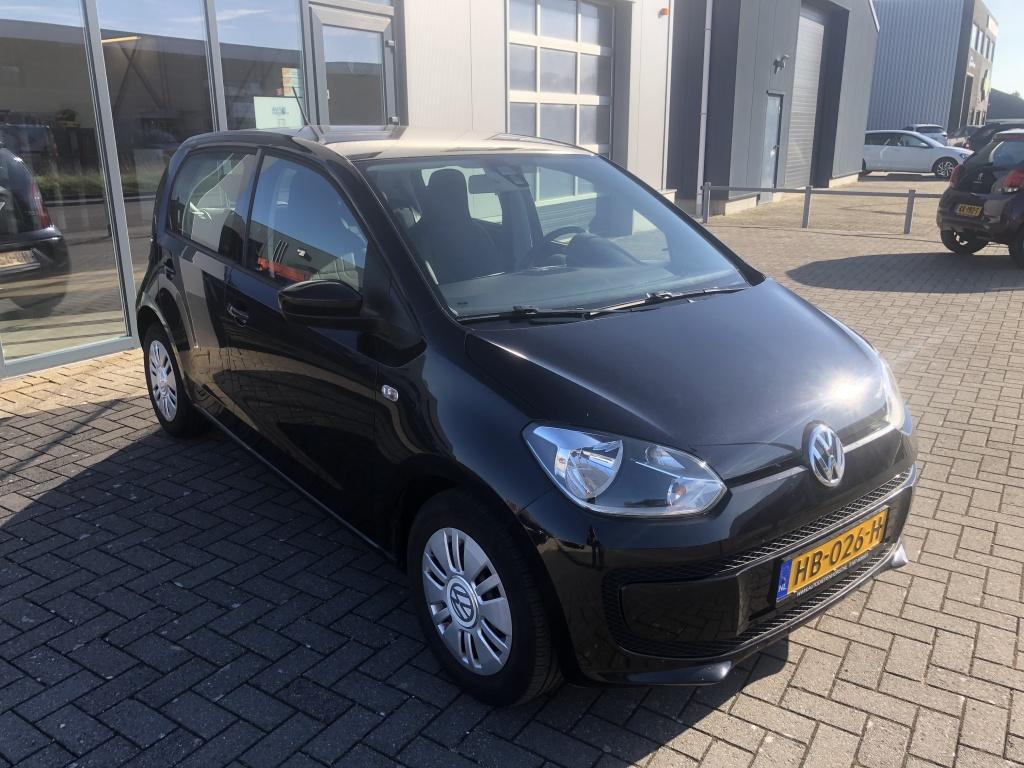 Volkswagen UP! 1.0 move up! bluem.