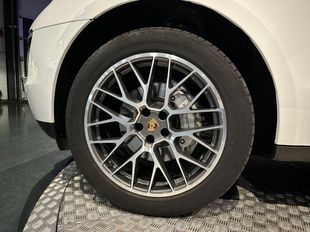 Porsche Macan 3.0 s *luchtvering*sportchrono*stoelventilatie