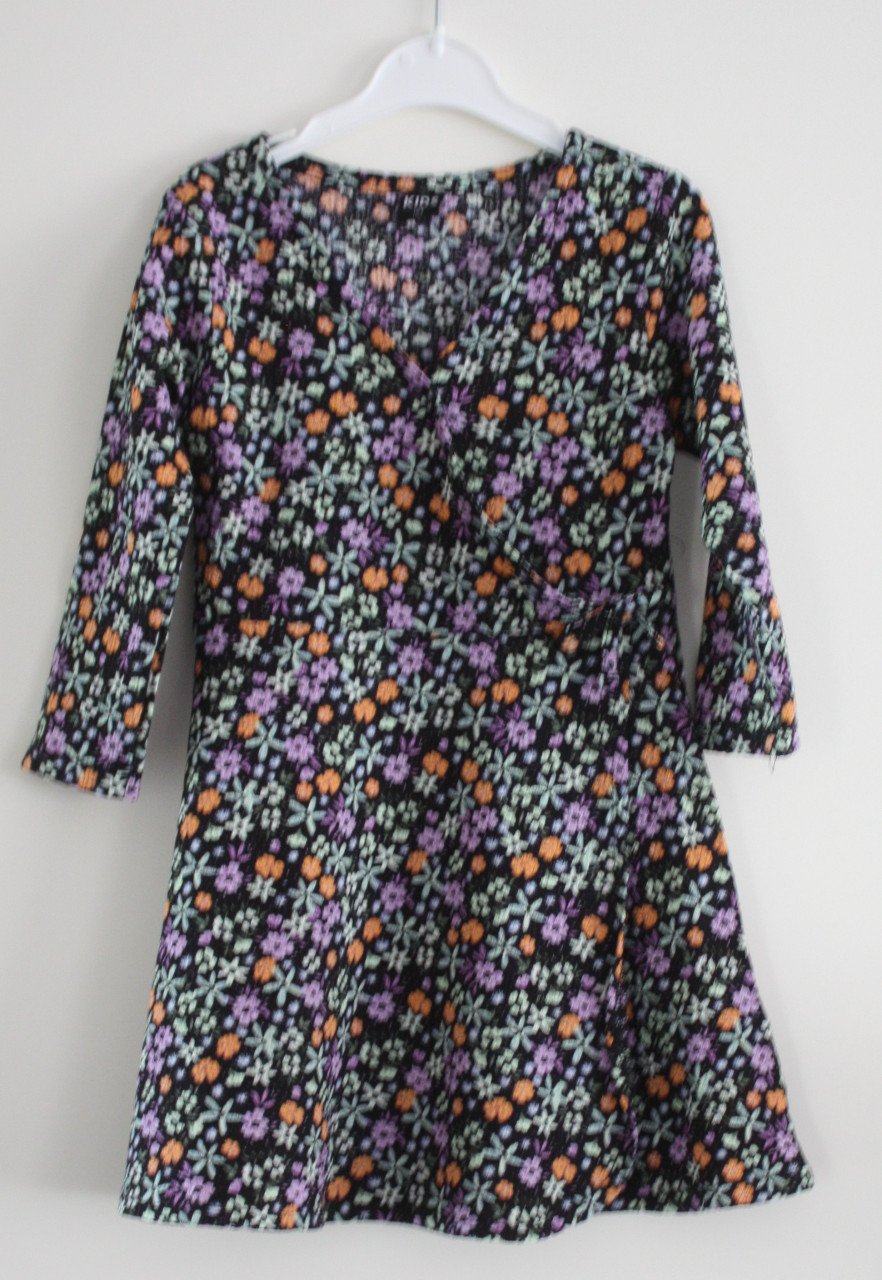 Bloemen jurk maat 104