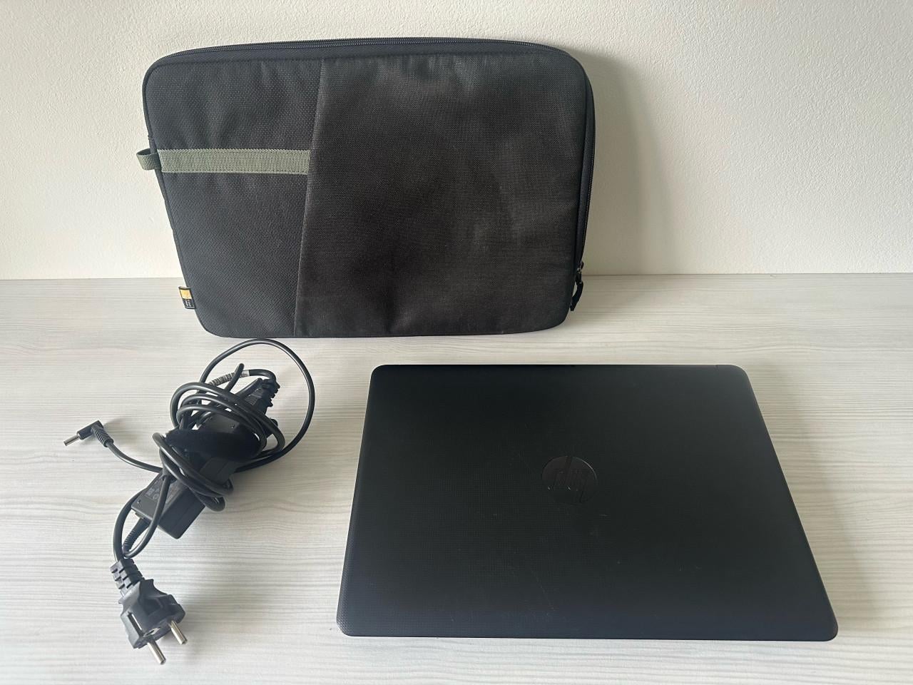HP laptop 14 inch.Geen koeriersdiensten !