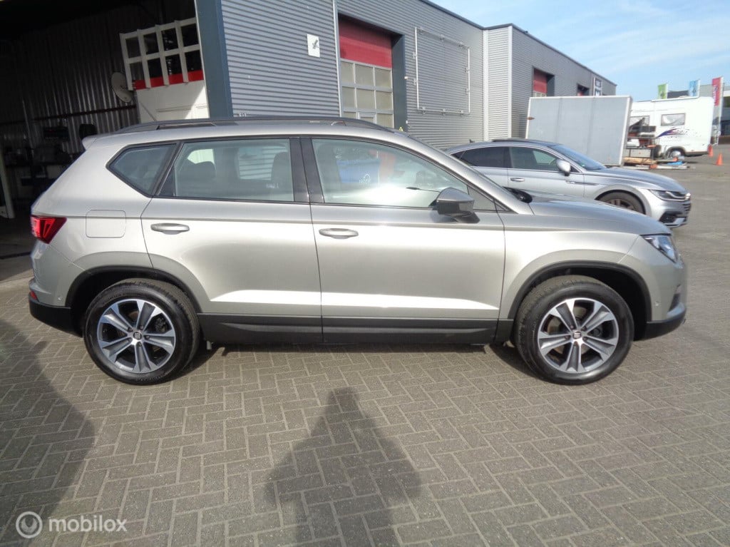 Seat Ateca 1.0 ecotsi style/airco/ecc/lm velgen/1st eig/trekhaak