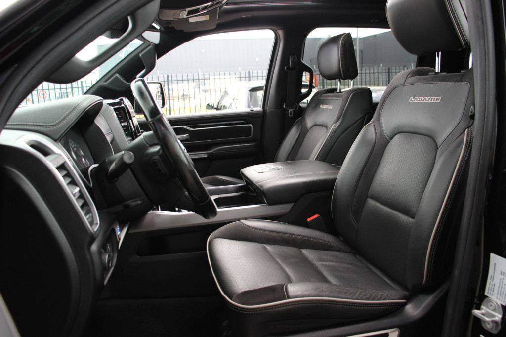 Dodge Ram 1500 5.7 v8 4x4 crew cab laramie verhoogd | harman kardon | leder