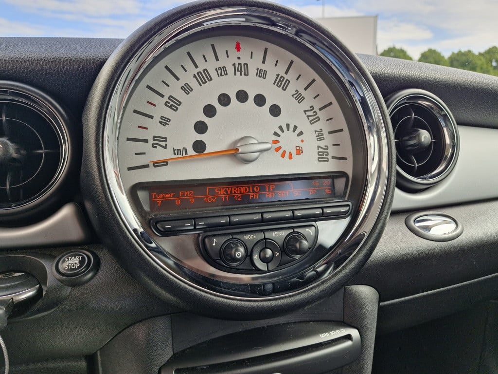 Mini Cooper mini 1.6 123 pk pepper