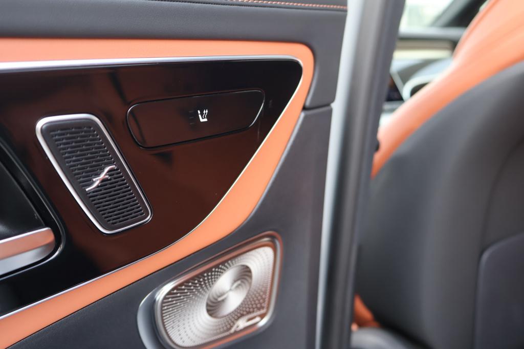 Mercedes-Benz Glc coupé 400e 4matic amg line i luchtvering i meesturende ac