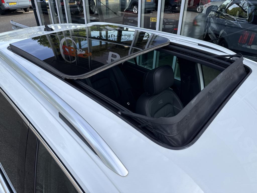 Volkswagen Tiguan 1.4 tsi ehybrid r-line business | vol opties | btw | pano