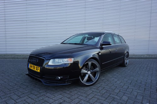 Audi A4 avant 3.2 fsi quattro pro line airco / cruise / navi / trekhaak / p