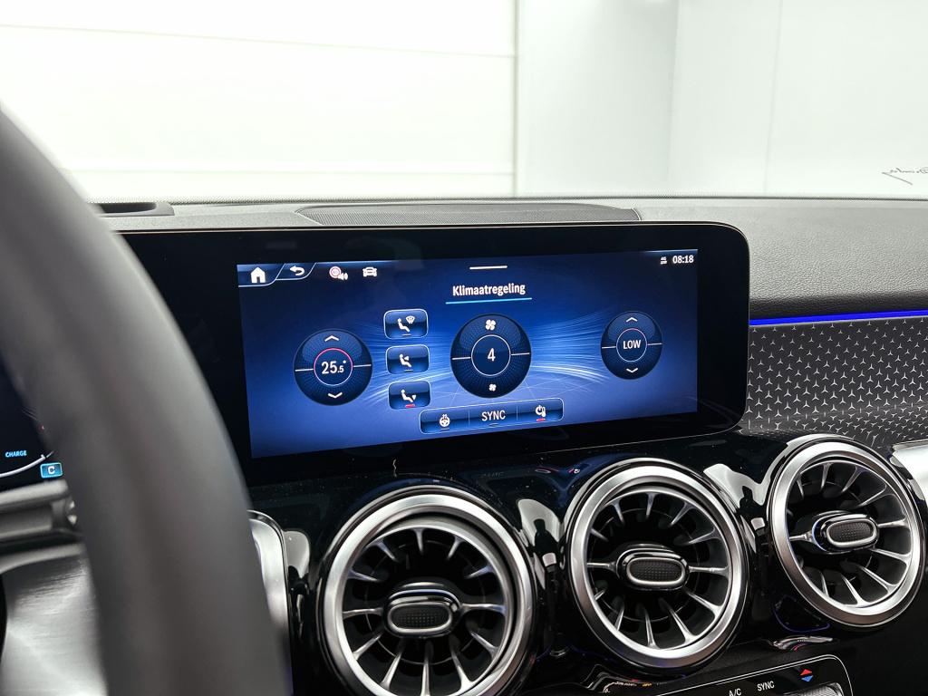 Mercedes-Benz Glb 200 business solution amg 7p. | premium plus | winterpakk