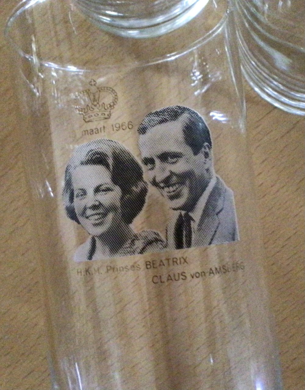 Koninklijke glazen Beatrix en Claus