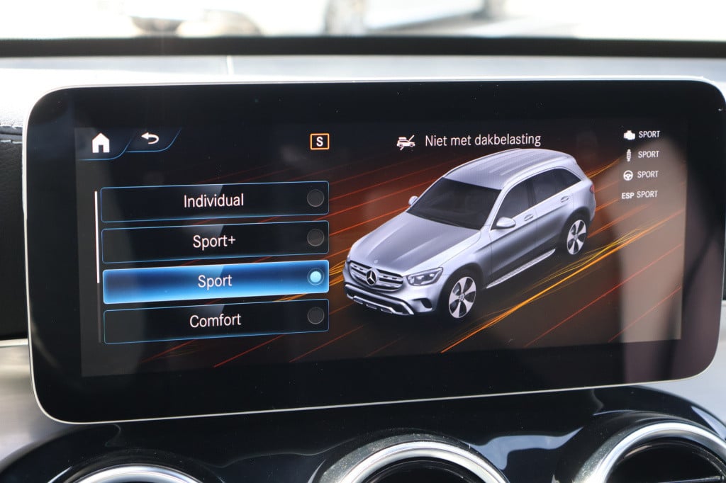 Mercedes-Benz Glc 300e 4matic business solution luxury l mbux l panoramadak