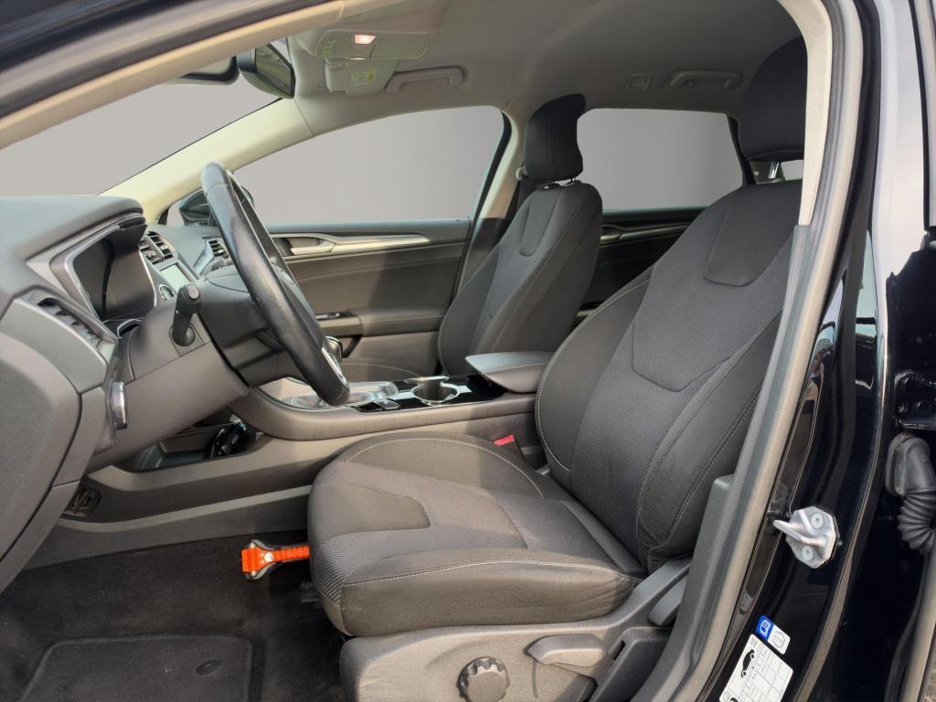 Ford Mondeo wagon 1.5 titanium keyless pdc clima