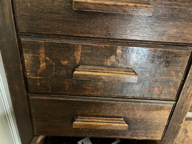 Klassiek bureau