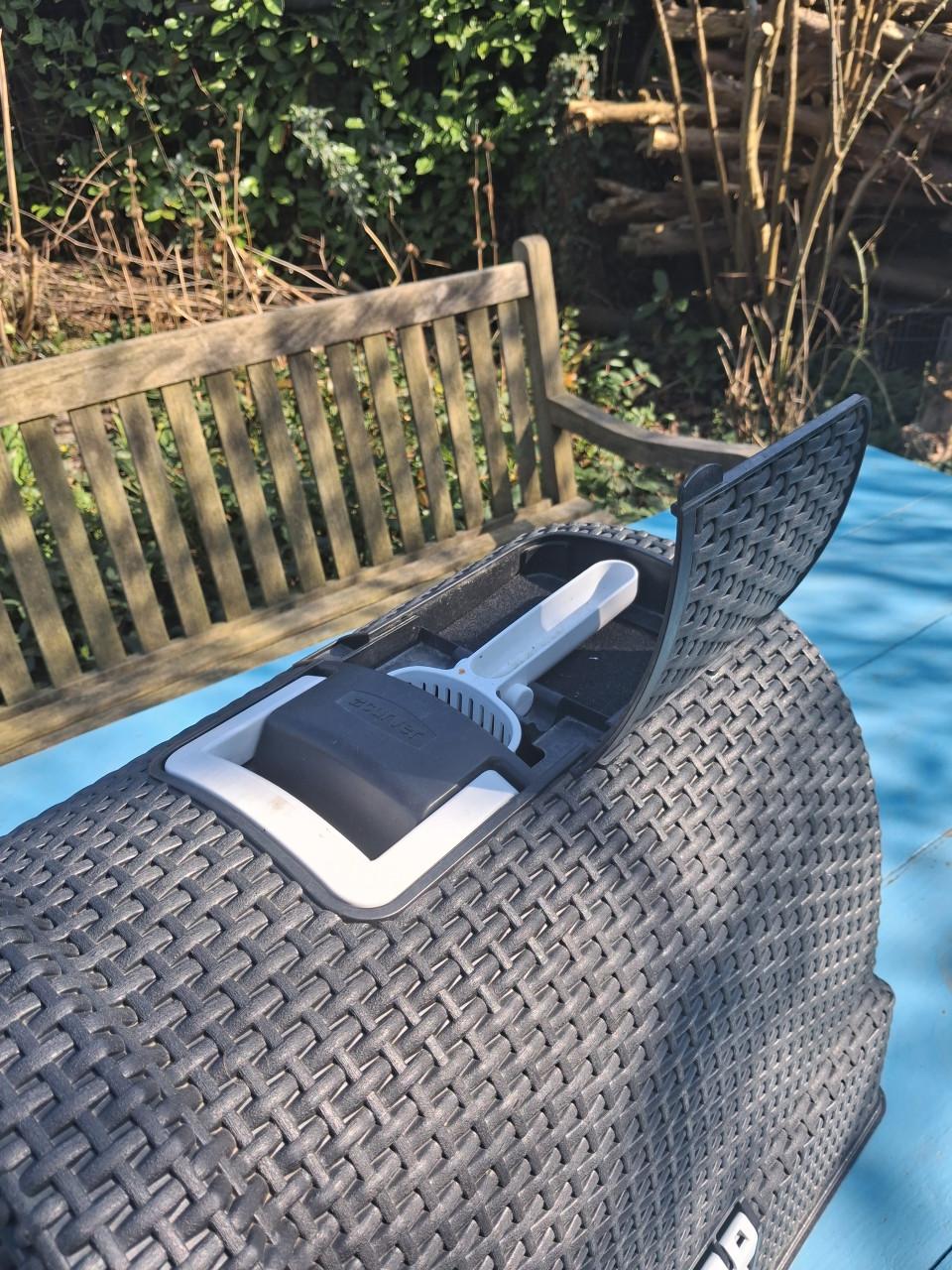 Kattenbak van Curver