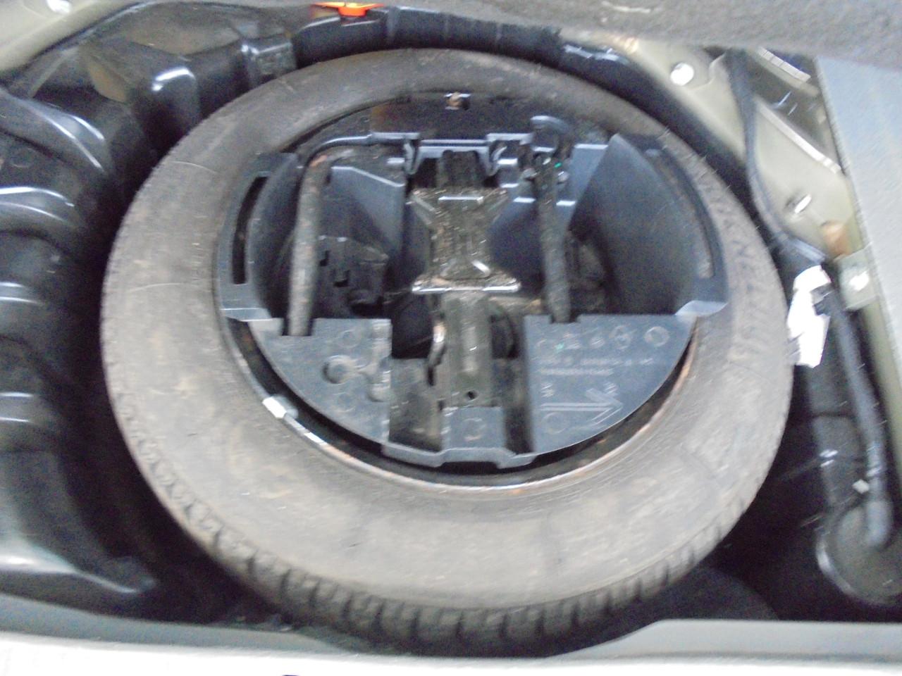 Scenic 2.0 I-16V in de Privilege Luxe,met N.A.P Apk.€ 1195