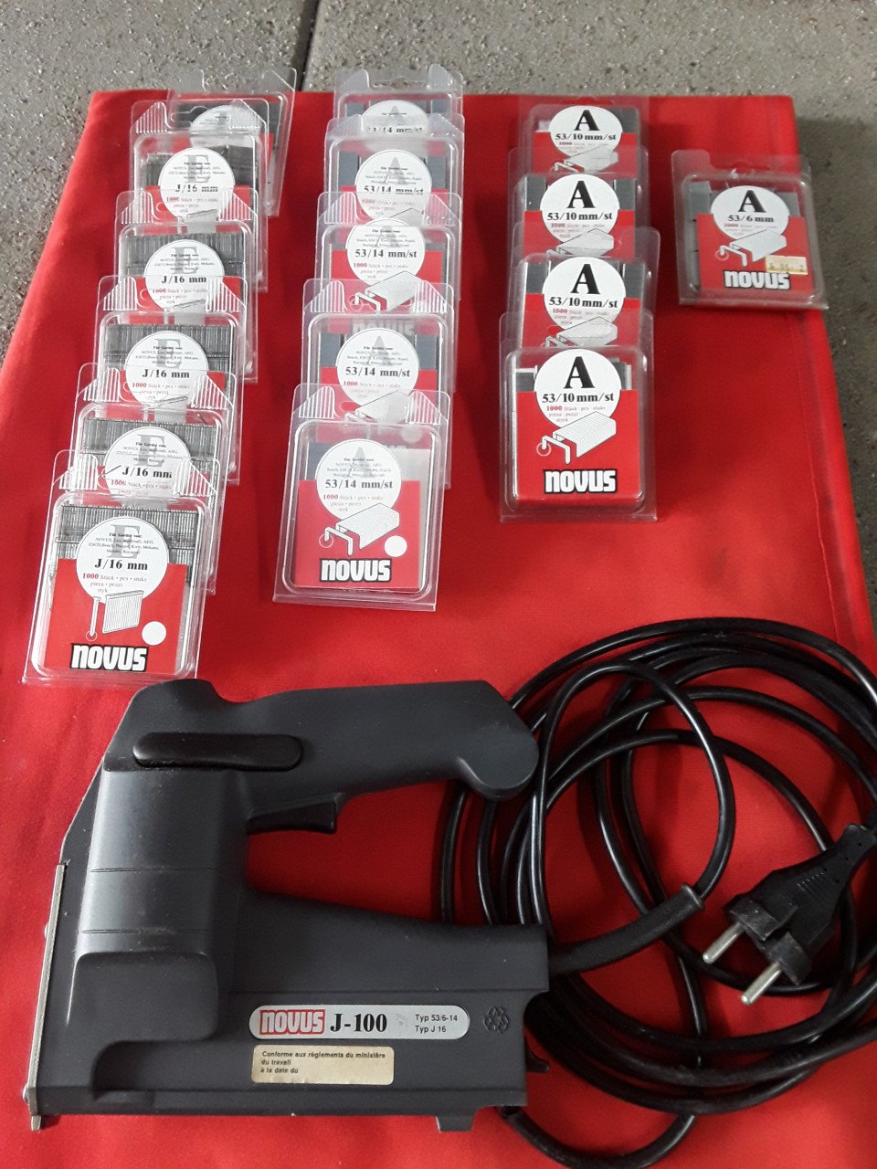 Te koop niet apparaat met nieten elektrisch
