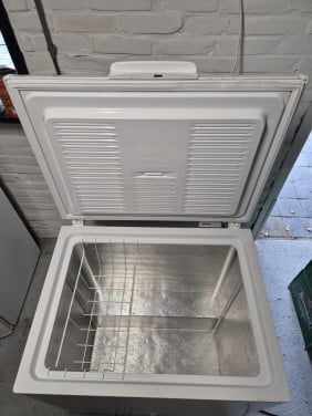 Whirlpool vriezer WHS 2121
