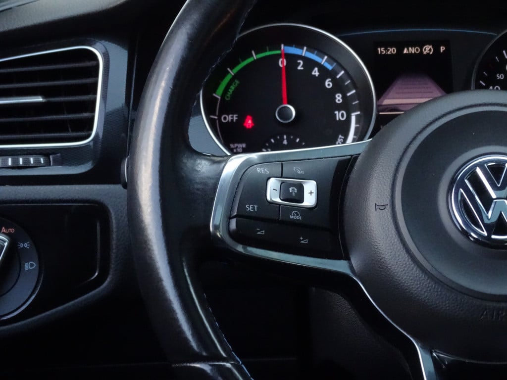 Volkswagen Golf 1.4 tsi gte executive pluspakket | adaptive cruise control 