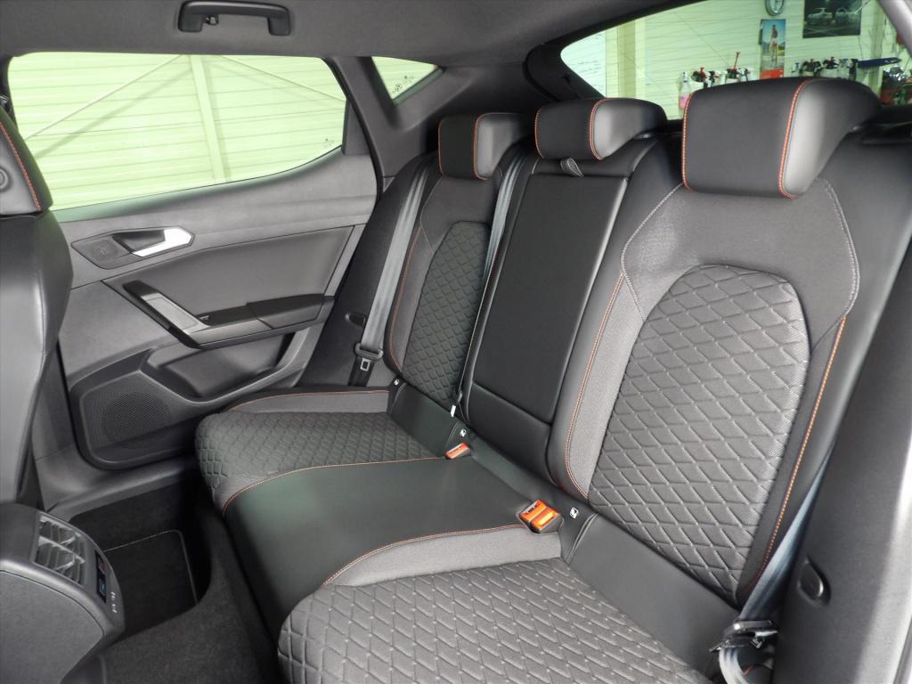 Seat Leon 1.5 tsi 150pk fr