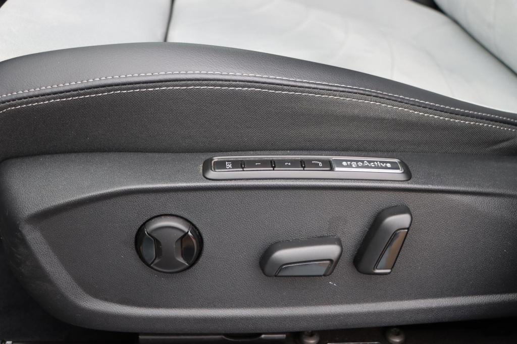 Volkswagen Id.3 pro 58 kwh | soh 94,9% |