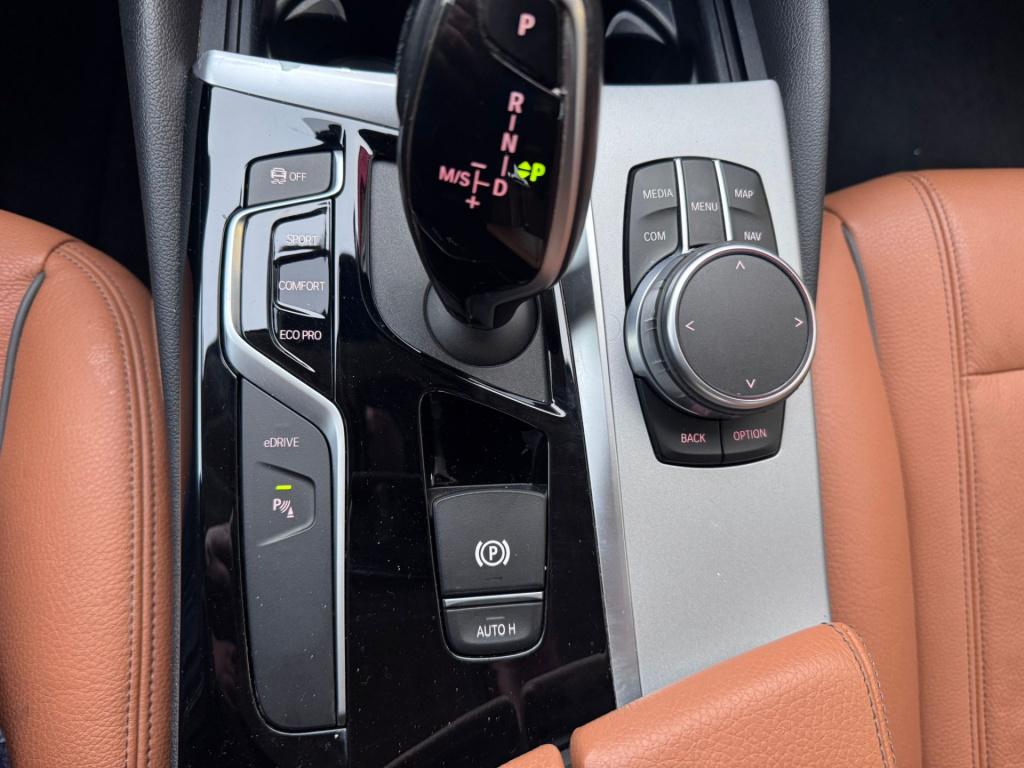 BMW 5 Serie 530e high executive